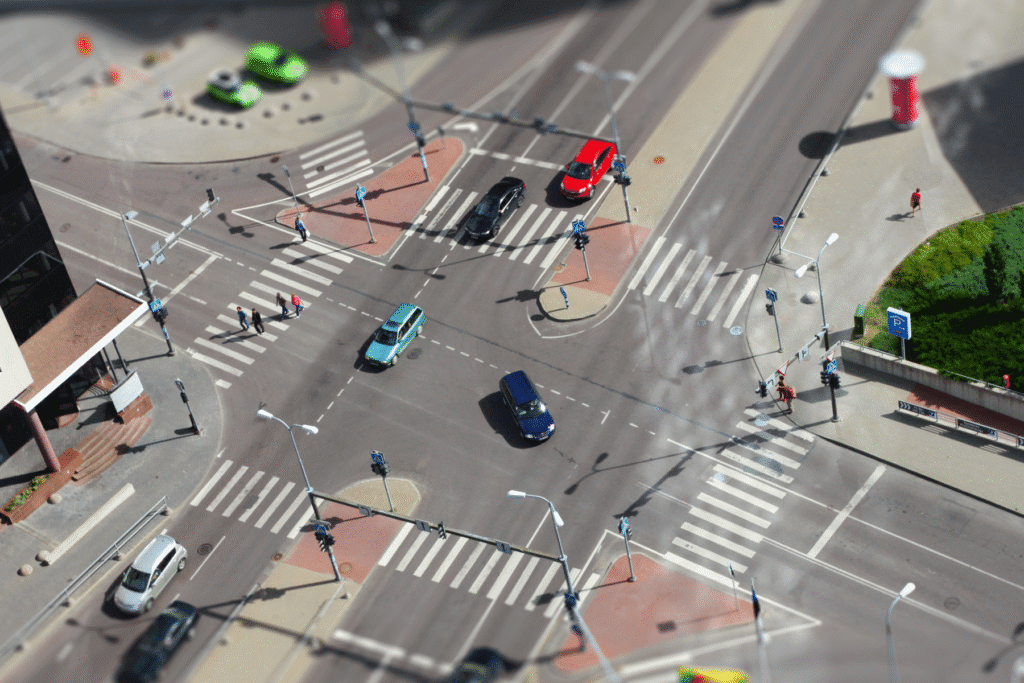 Vehicle lane change scenario at urban intersection in Scottsdale, Arizona